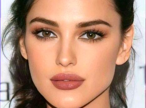 Fall Makeup Ideas for Cool Undertones: Day to Evening